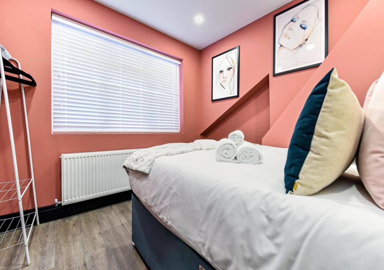 Bright & Colourful House - Best For A Large Groups London Exterior foto